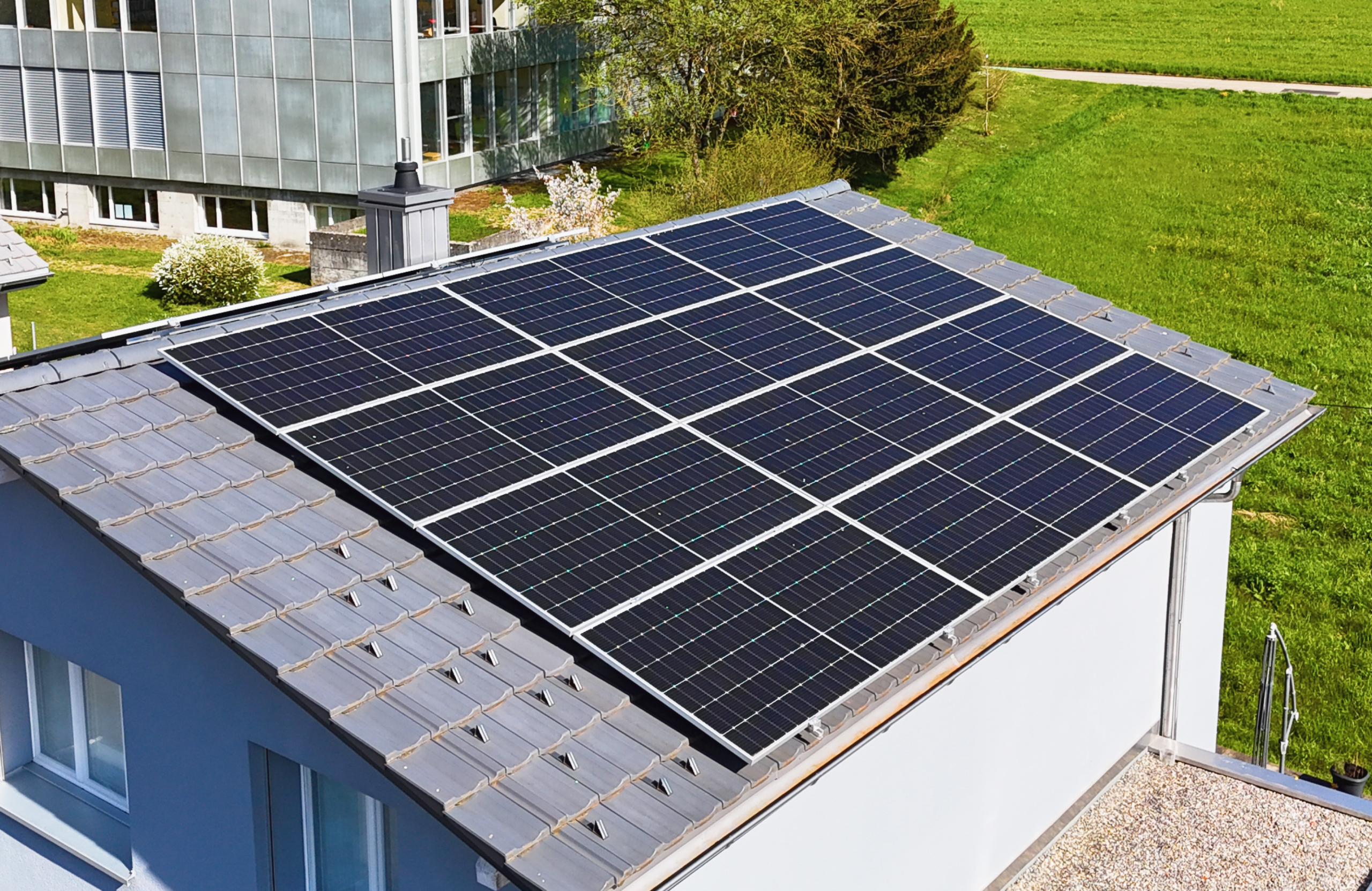 10.08 kWp Solarsystem für Einfamilienhaus